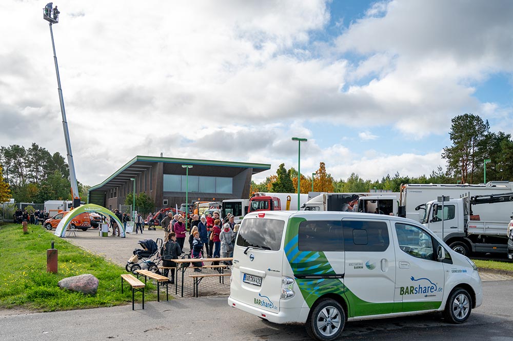 Barshare Shuttle Und Bdg Fuhrpark Tag Der Offenen Tur  © Torsten Stapel