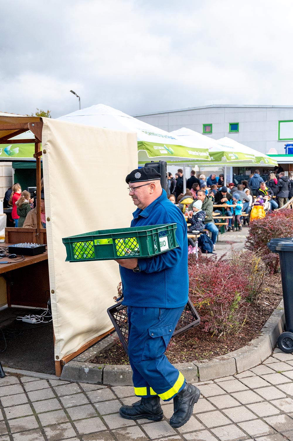 Thw Spulmobil Becherruckgabe Tag Der Offenen Tur  © Torsten Stapel